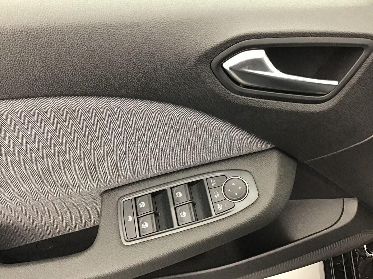 373107_p2 - RENAULT - CLIO 5 - 2026 - photo 9