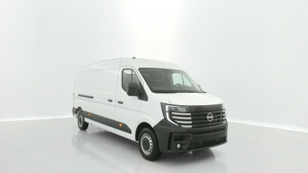 374090_p2 - NISSAN - INTERSTAR - 2026