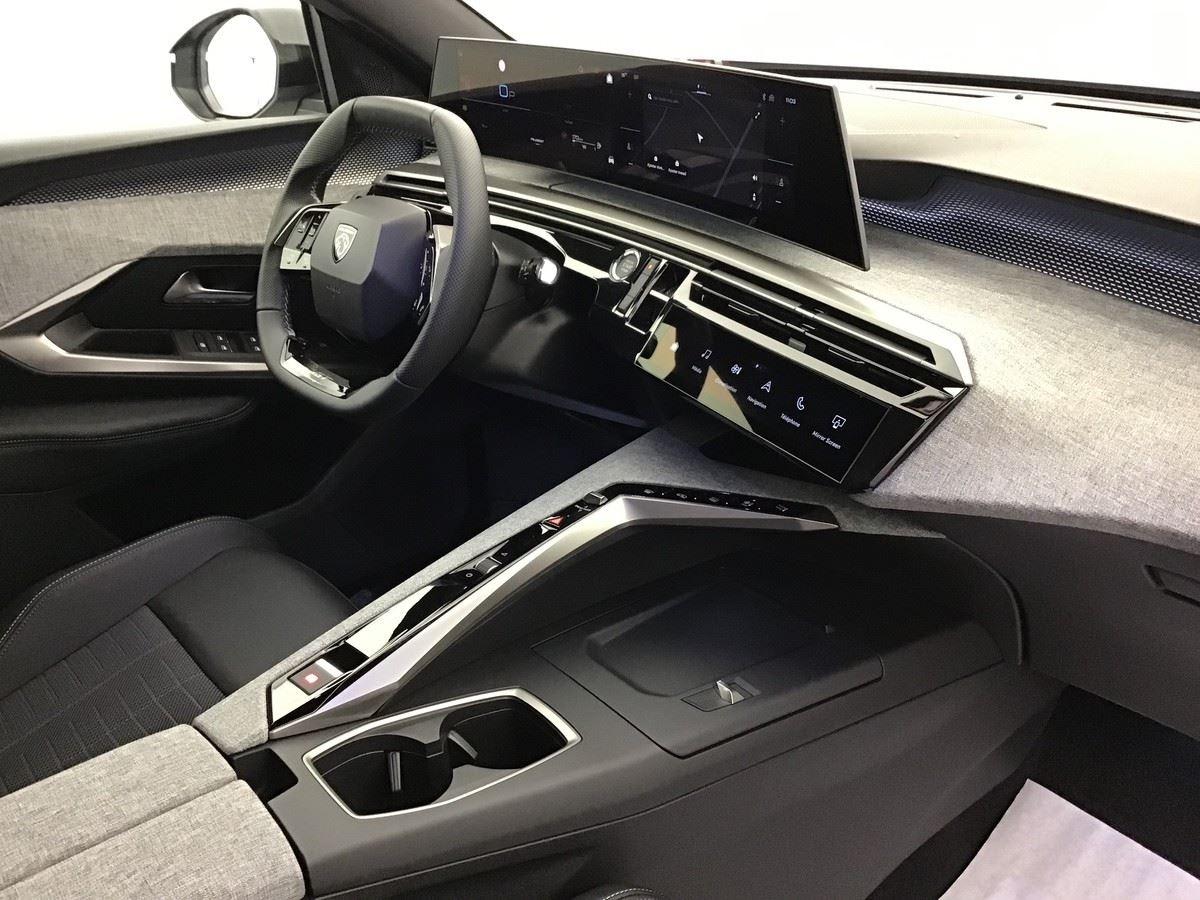 368669_p2 - PEUGEOT - 3008 - 2026 - photo 8