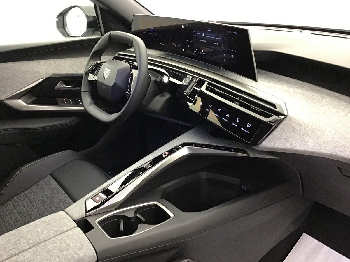 374327_p2 - PEUGEOT - 3008 - 2026 - photo 8