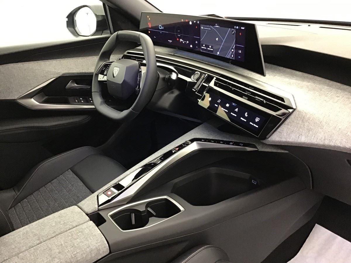 374577_p2 - PEUGEOT - 3008 - 2026 - photo 8