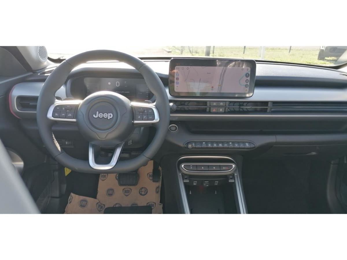 376356_p2 - JEEP - AVENGER - 2026 - photo 9