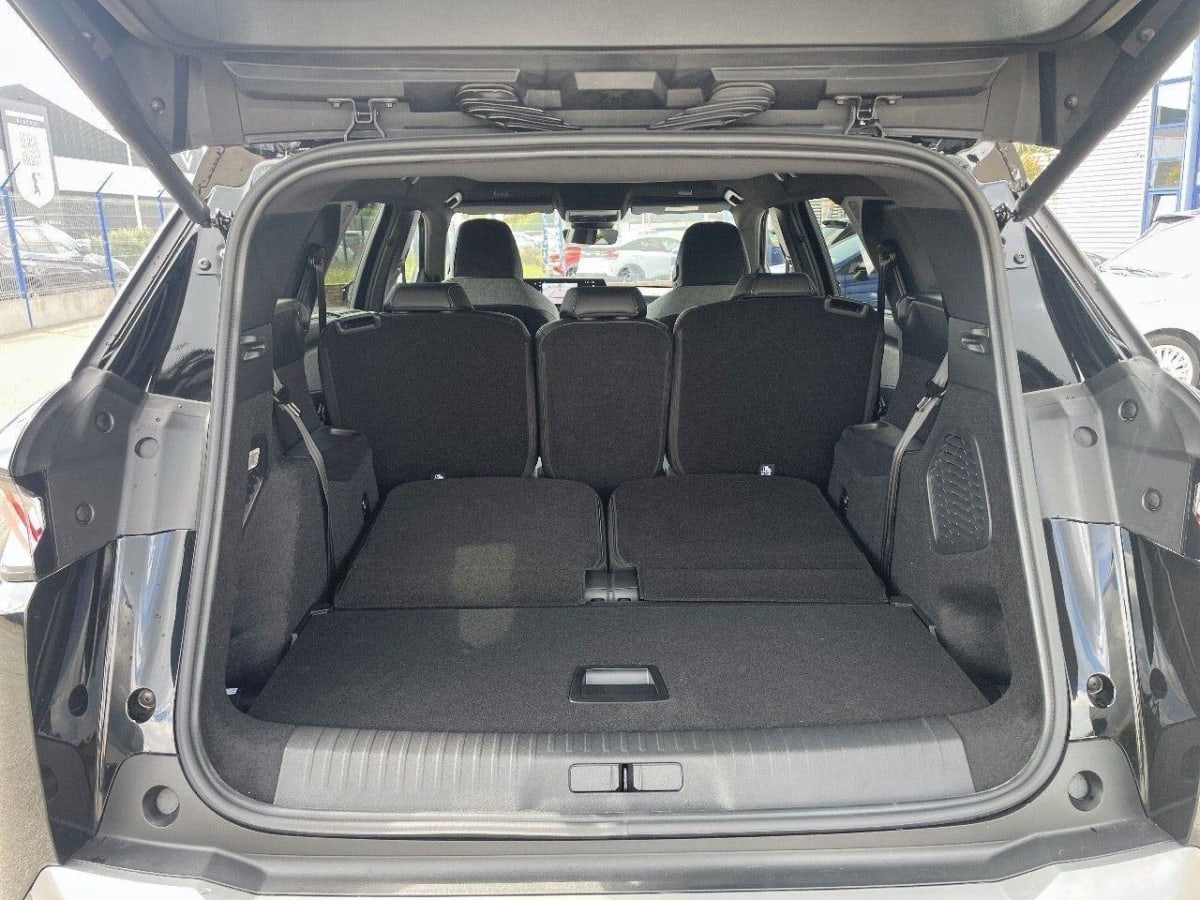 348614_p2 - PEUGEOT - 5008 - 2025 - photo 10
