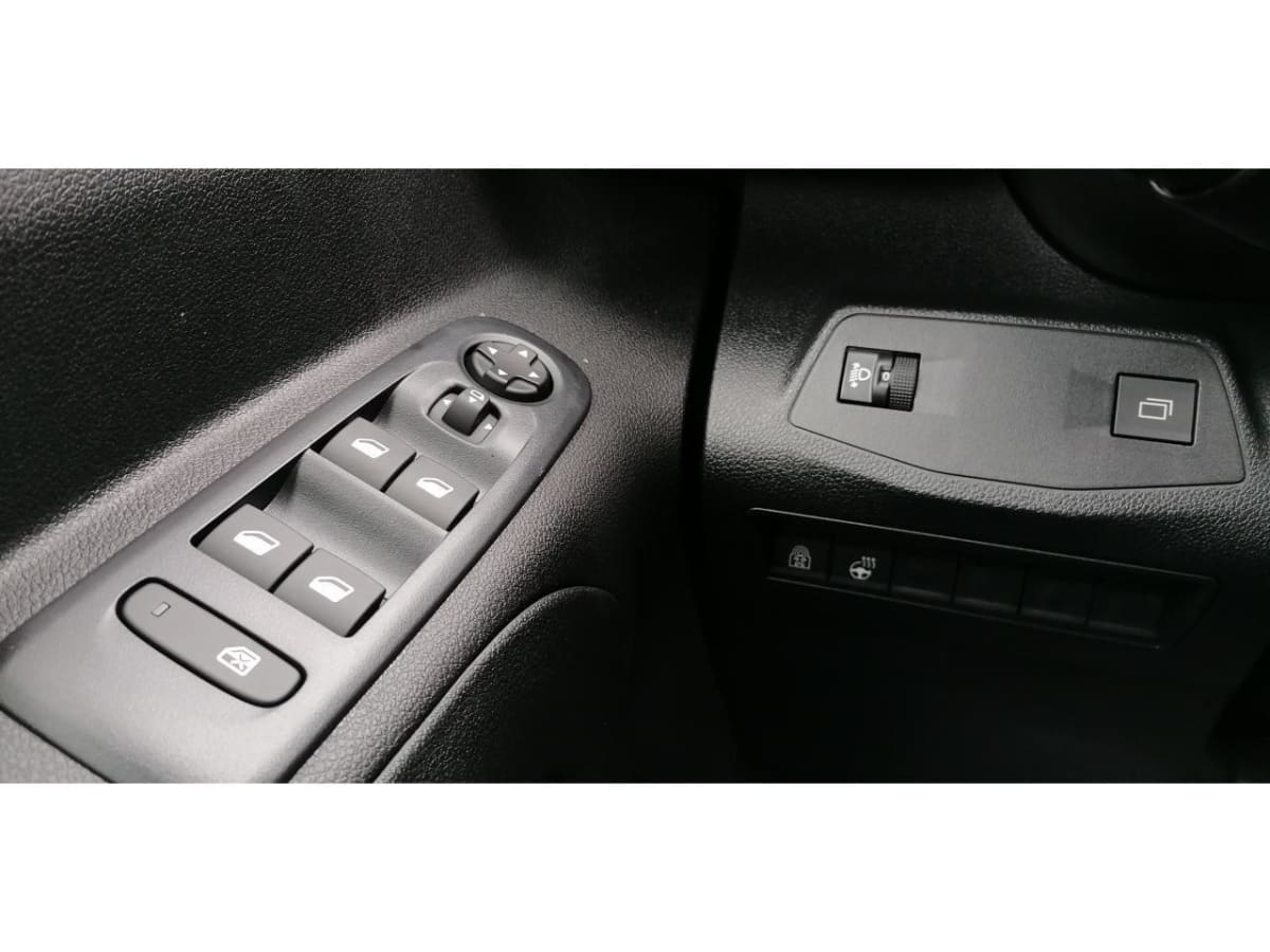 377329_p2 - CITROEN - BERLINGO - 2026 - photo 10