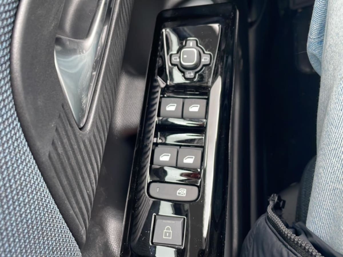 378255_p2 - CITROEN - C5 AIRCROSS - 2026 - photo 8