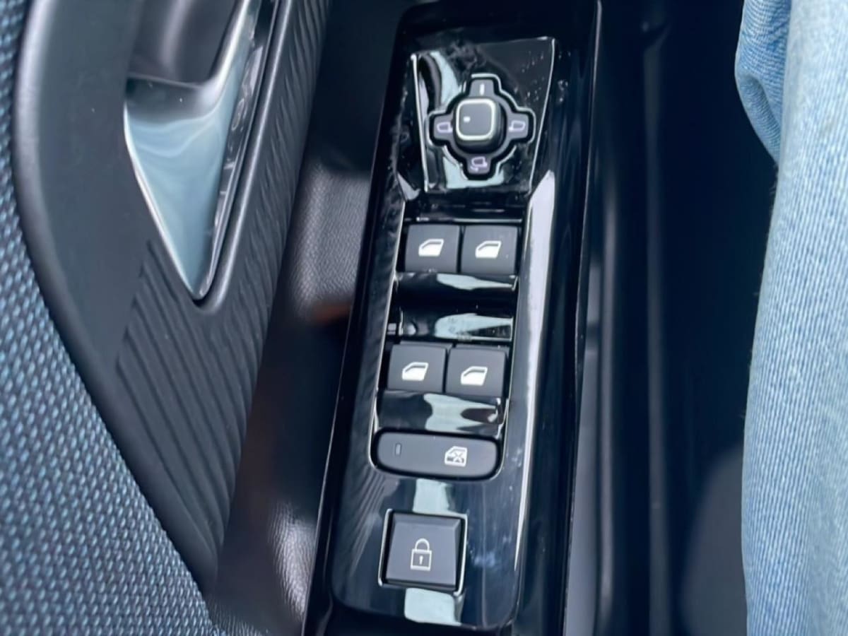 378257_p2 - CITROEN - C5 AIRCROSS - 2026 - photo 10