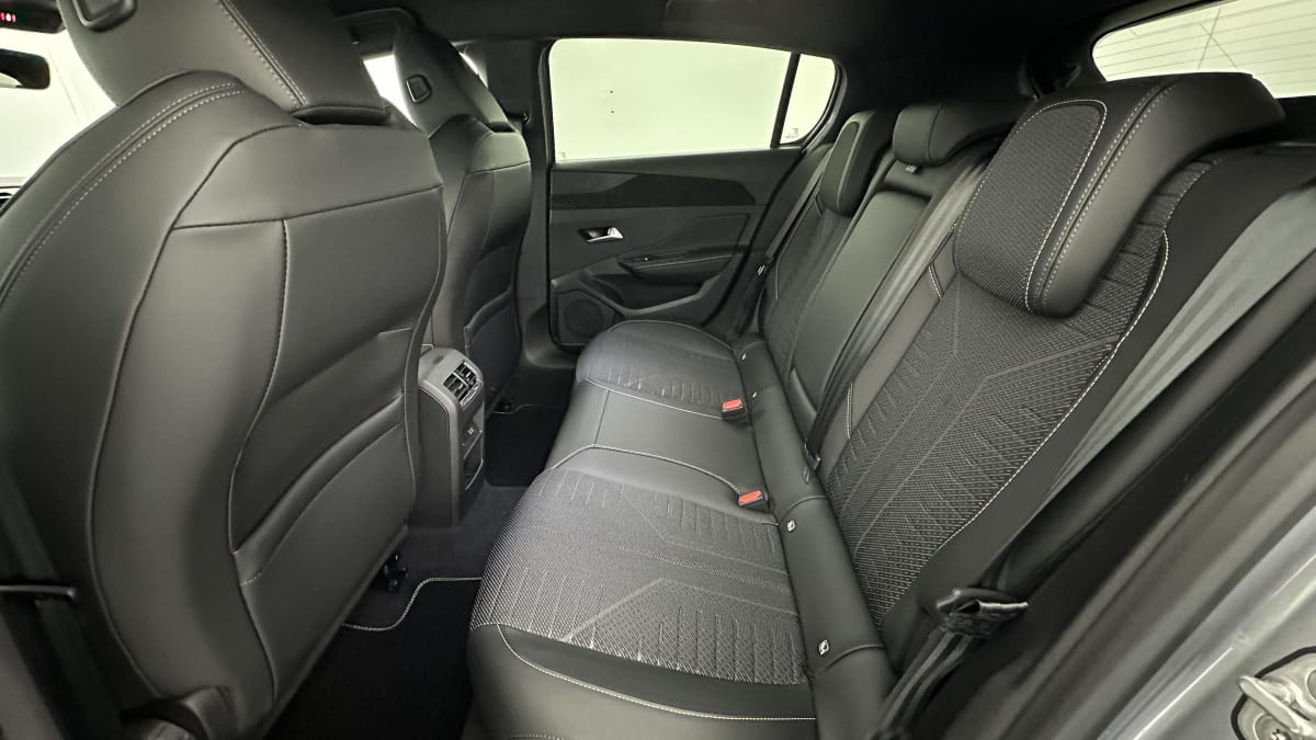 380239_p2 - PEUGEOT - 308 - 2026 - photo 9