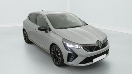 377450_p2 - RENAULT - CLIO 5 - 2025