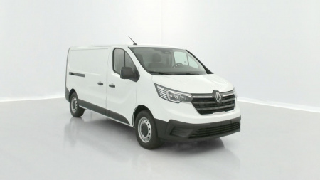 383336_p2 - RENAULT - TRAFIC - 2026