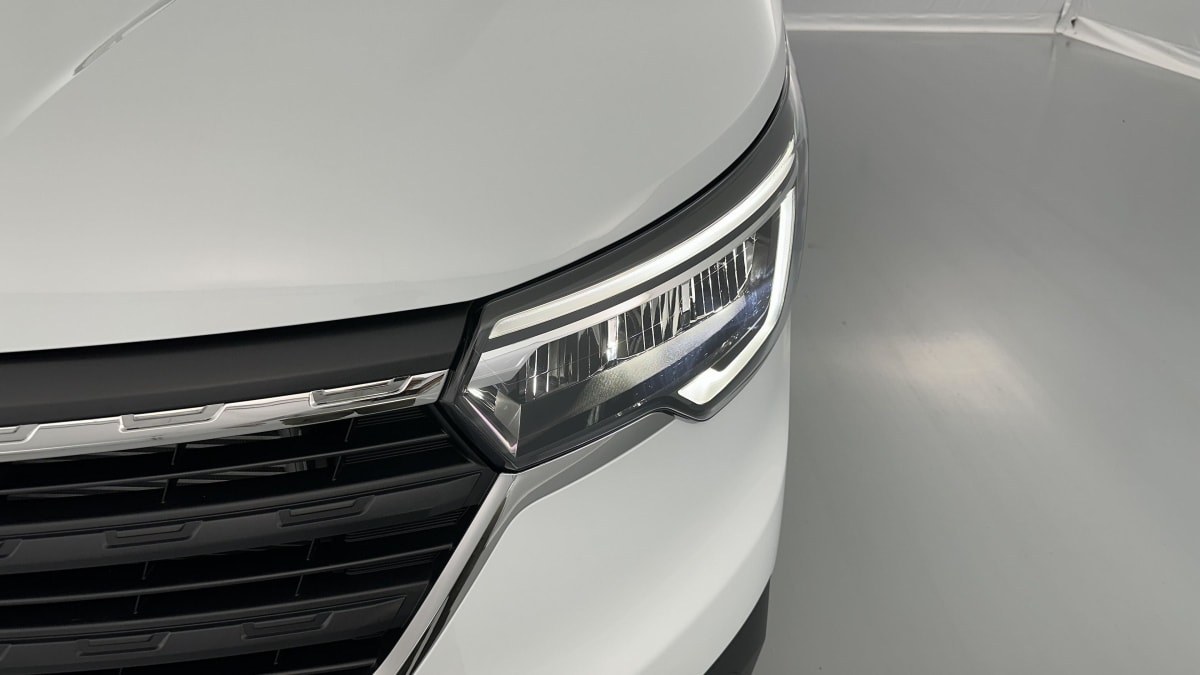 384541_p2 - RENAULT - TRAFIC - 2026 - photo 9