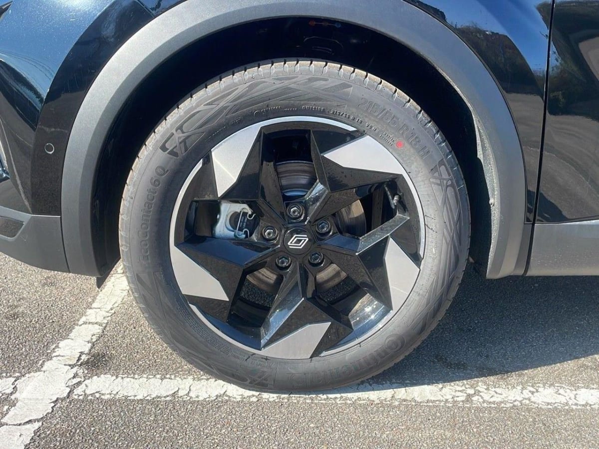 360612_p2 - RENAULT - CAPTUR - 2025 - photo 9