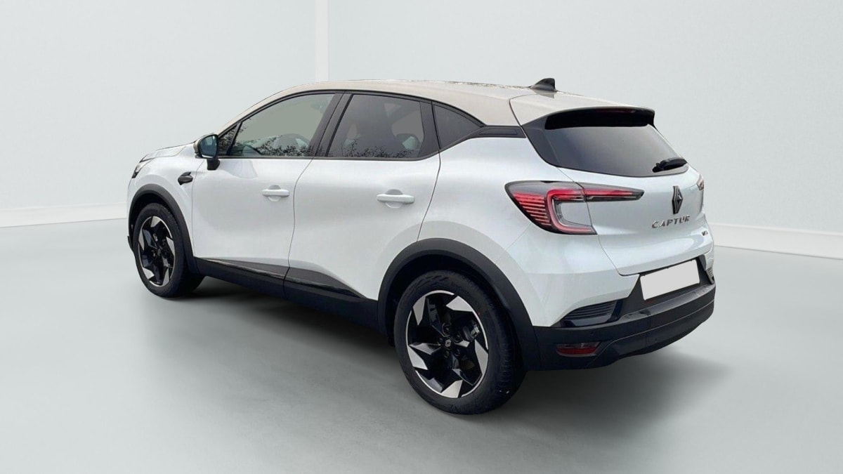 361767_p2 - RENAULT - CAPTUR - 2025 - photo 5