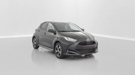 390743_p2 - TOYOTA - YARIS - 2026