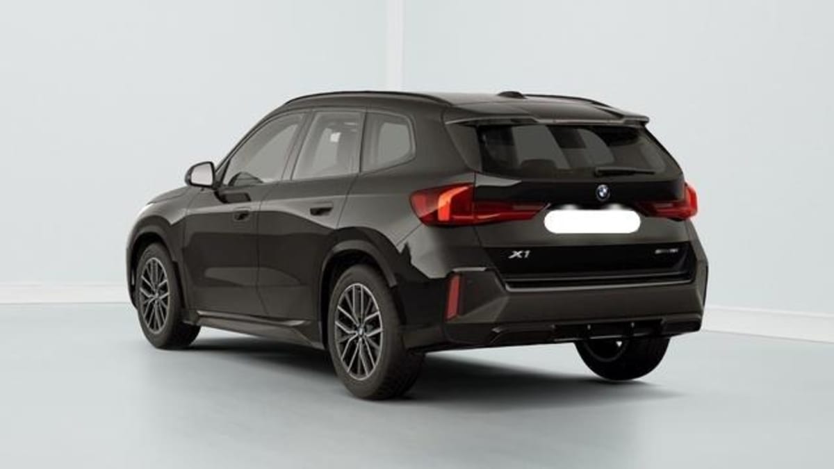 391384_p2 - BMW - X1 - 2026 - photo 4