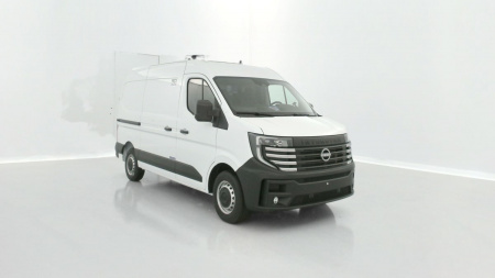 378762_p2 - NISSAN - INTERSTAR - 2026