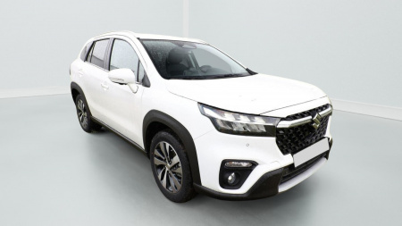 393779_p2 - SUZUKI - S CROSS - 2026