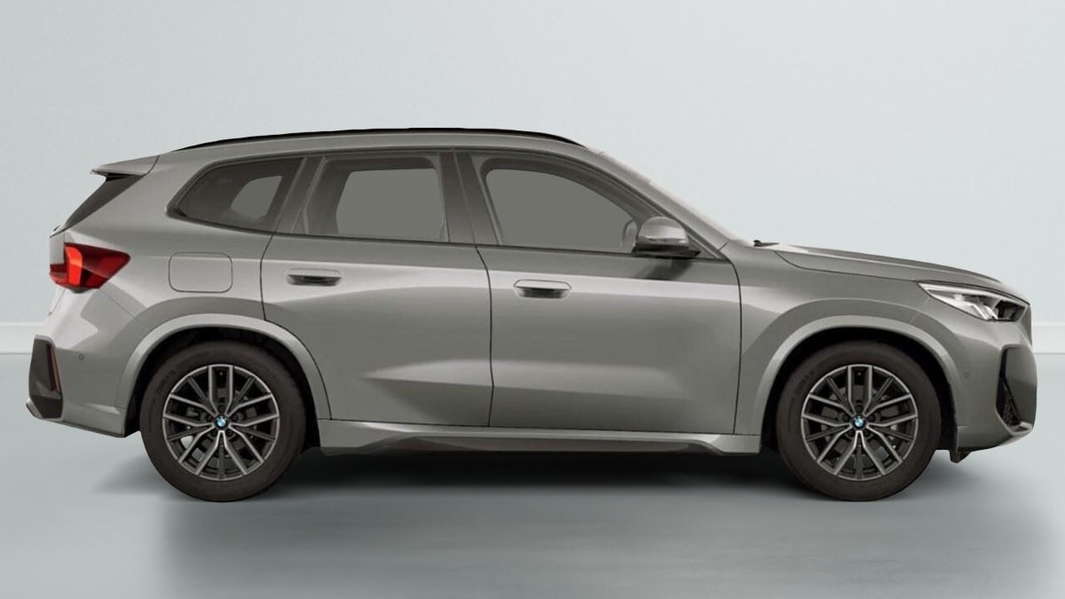 392469_p2 - BMW - X1 - 2026 - photo 3