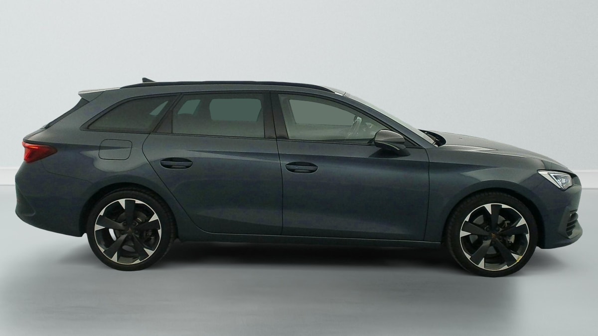 384035_p2 - CUPRA - LEON - 2022 - photo 8