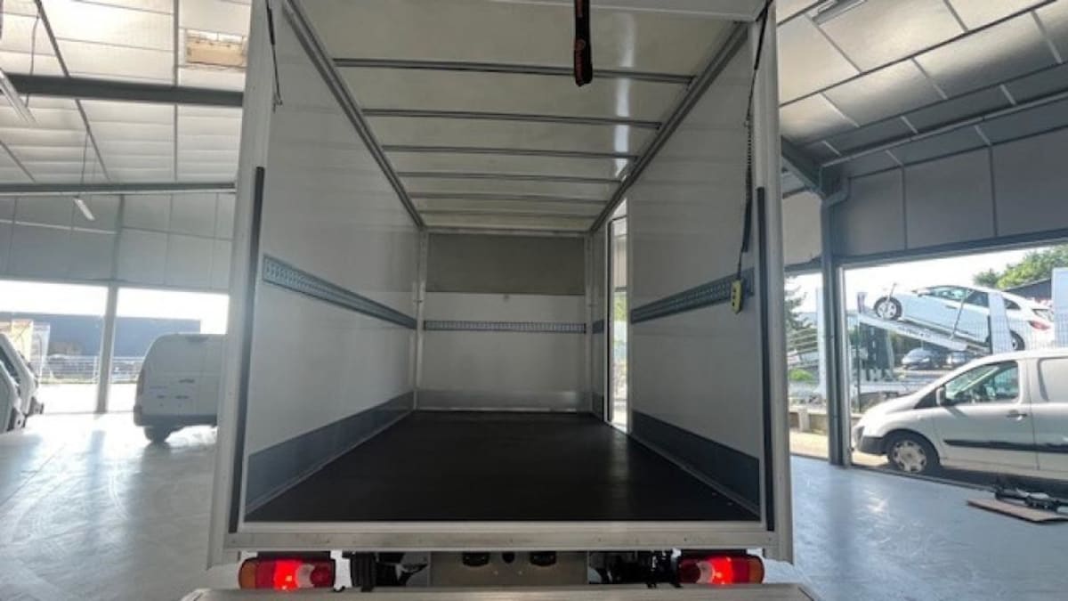 390552_p2 - NISSAN - INTERSTAR CHASSIS SIMPLE CABINE - 2026 - photo 4
