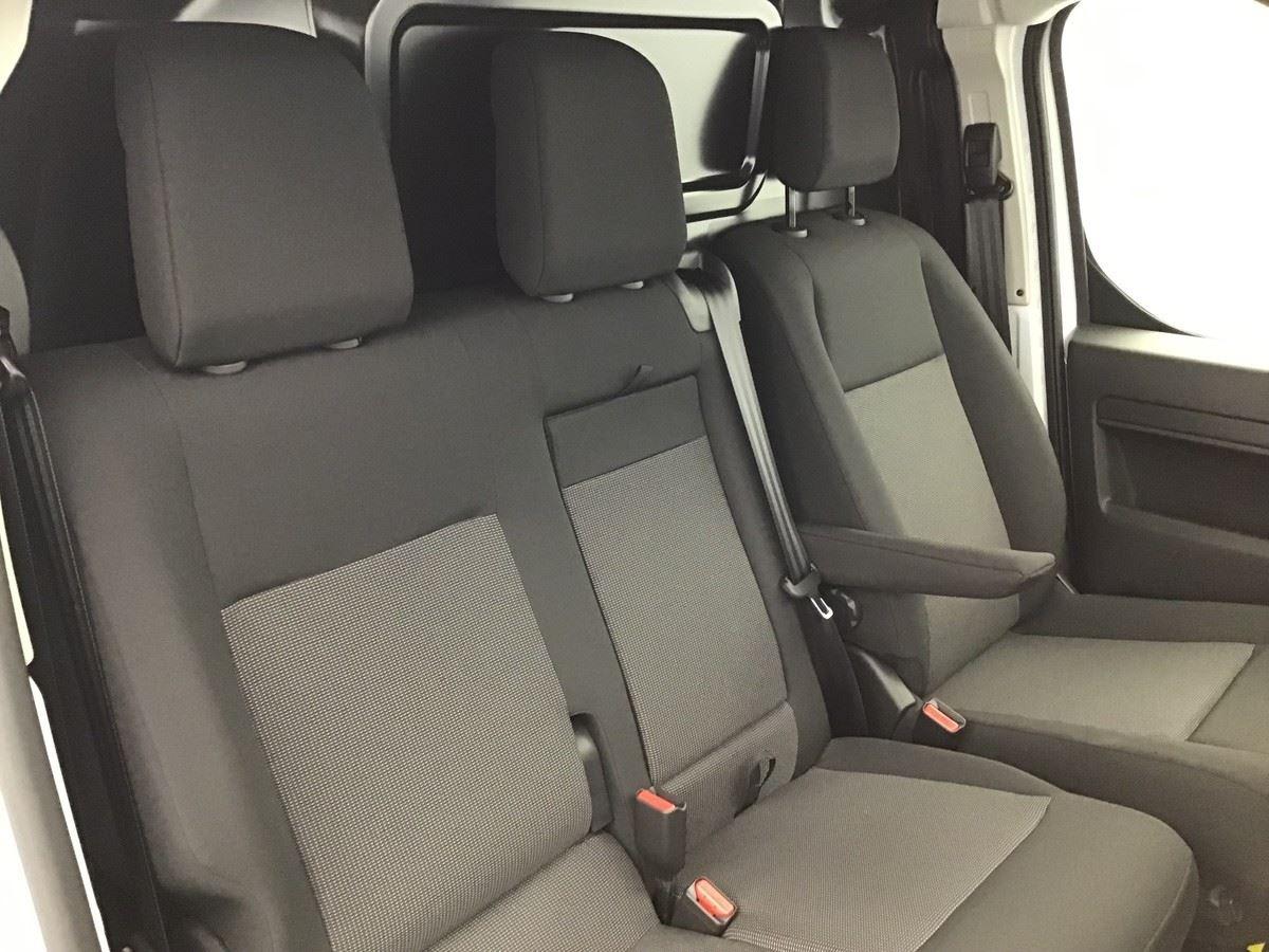 392071_p2 - OPEL - VIVARO - 2026 - photo 7