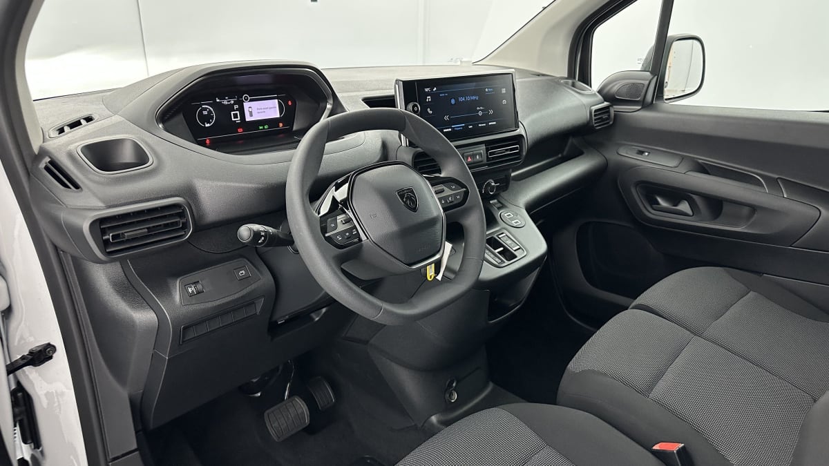 391569_p2 - PEUGEOT - PARTNER - 2026 - photo 6