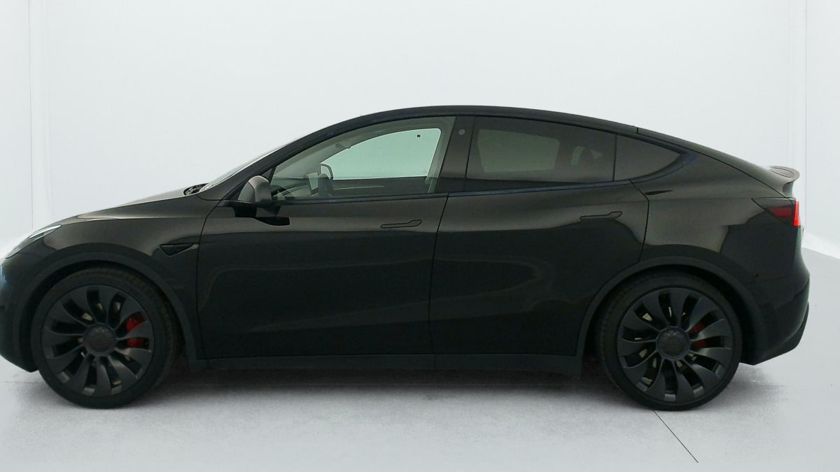 383233_p2 - TESLA - MODEL Y - 2023 - photo 4