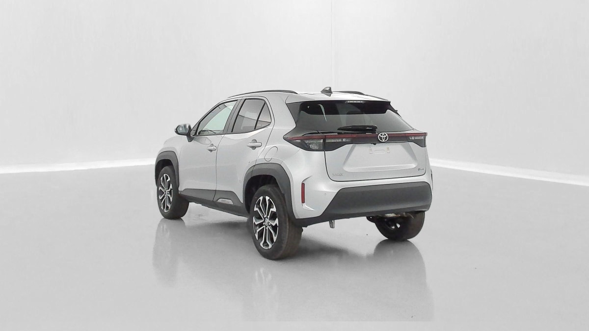 392450_p2 - TOYOTA - YARIS CROSS - 2026 - photo 5