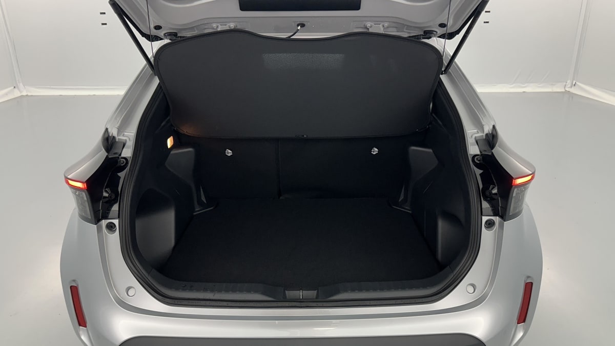 392450_p2 - TOYOTA - YARIS CROSS - 2026 - photo 10
