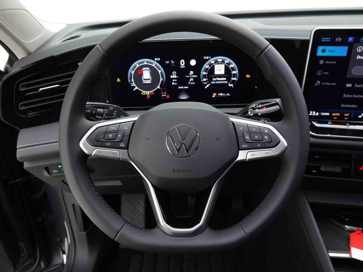 395011_p2 - VOLKSWAGEN - TIGUAN - 2026 - photo 10