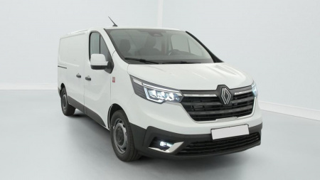 385685_p2 - RENAULT - TRAFIC - 2026