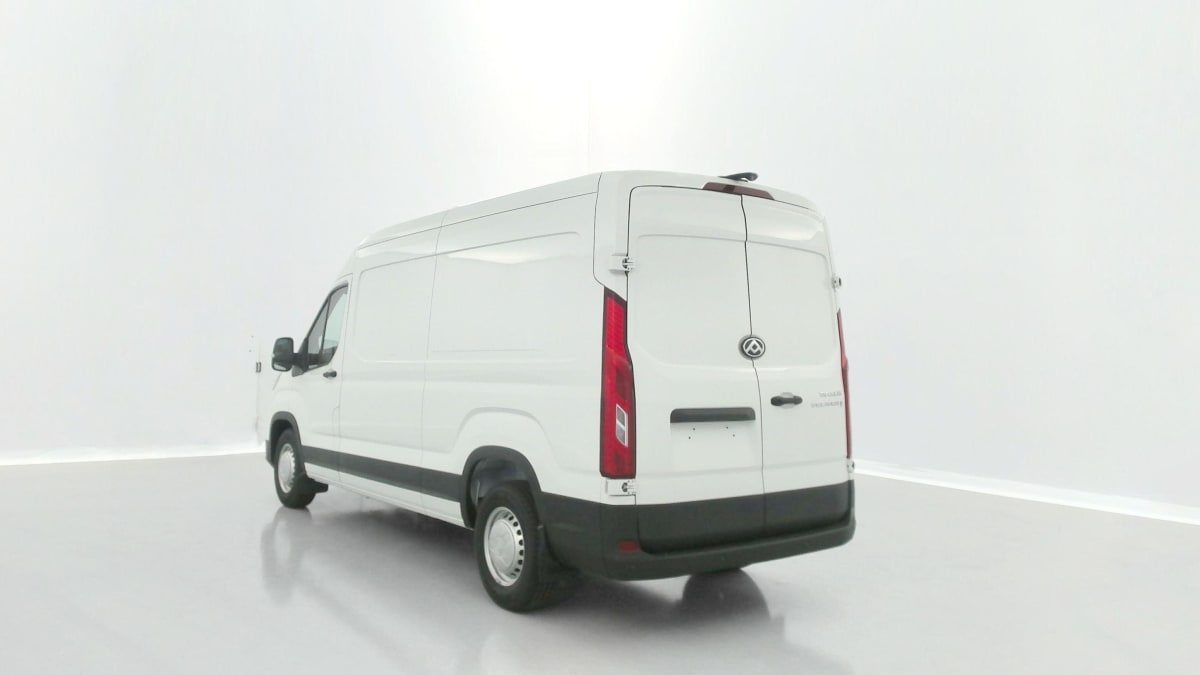 398129_p2 - MAXUS - DELIVER 9 - 2026 - photo 4