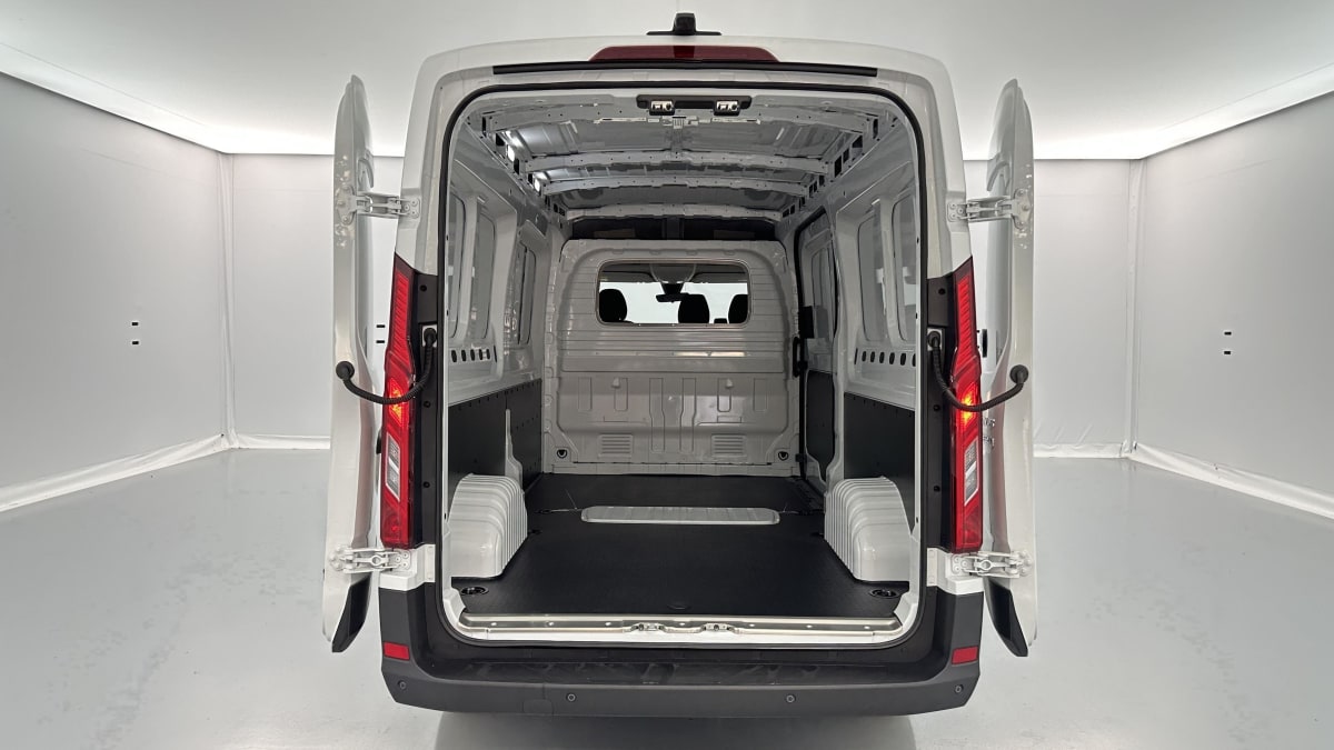 398129_p2 - MAXUS - DELIVER 9 - 2026 - photo 7