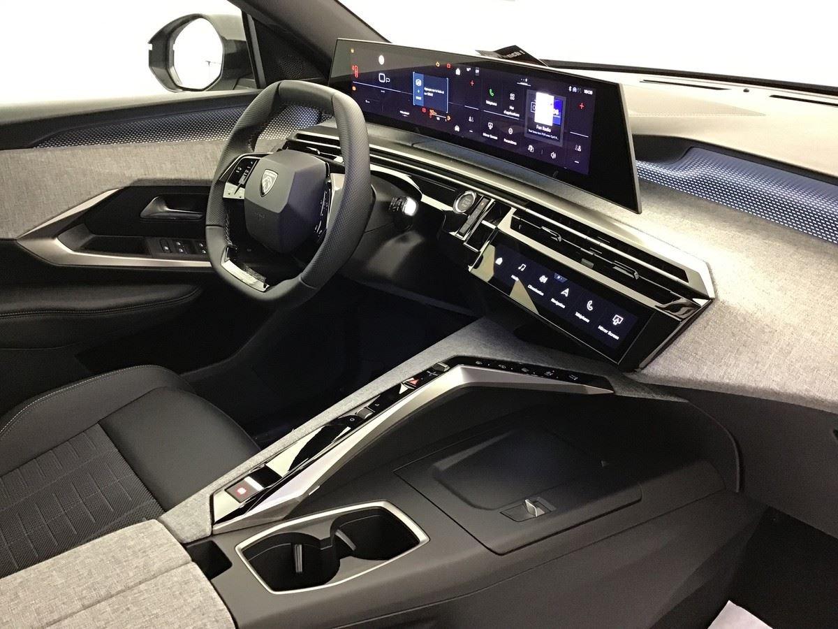 397677_p2 - PEUGEOT - 5008 - 2026 - photo 8
