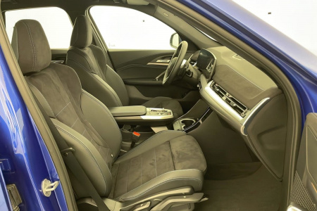 369964_p2 - BMW - X1 - 2026