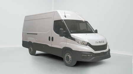 401852_p2 - IVECO - DAILY - 2026
