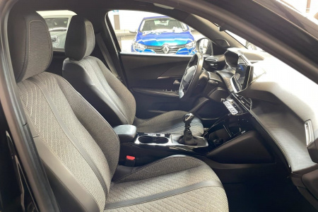 388109_p2 - PEUGEOT - 2008 - 2025