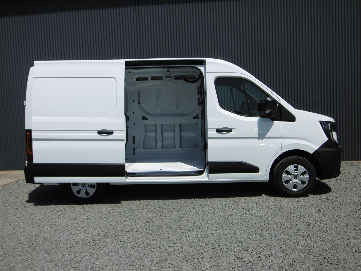 N203126_p3 - RENAULT - MASTER 4 FGN 3T5 L2H2 - 2026 - photo 4
