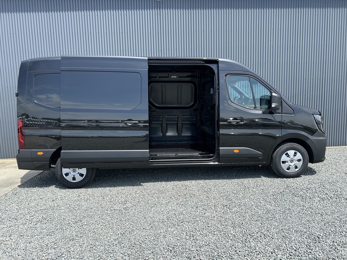 N203177_p3 - RENAULT - MASTER 4 FGN 3T5 L3H2 - 2026 - photo 4