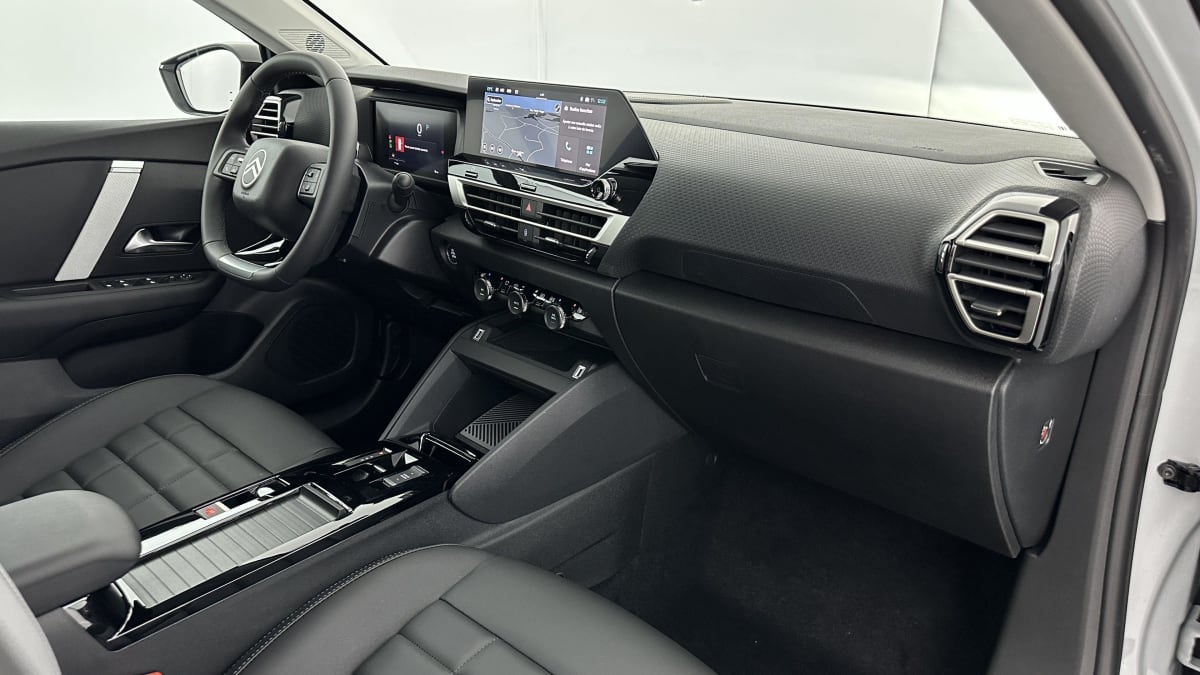 402945_p2 - CITROEN - C4 - 2026 - photo 3