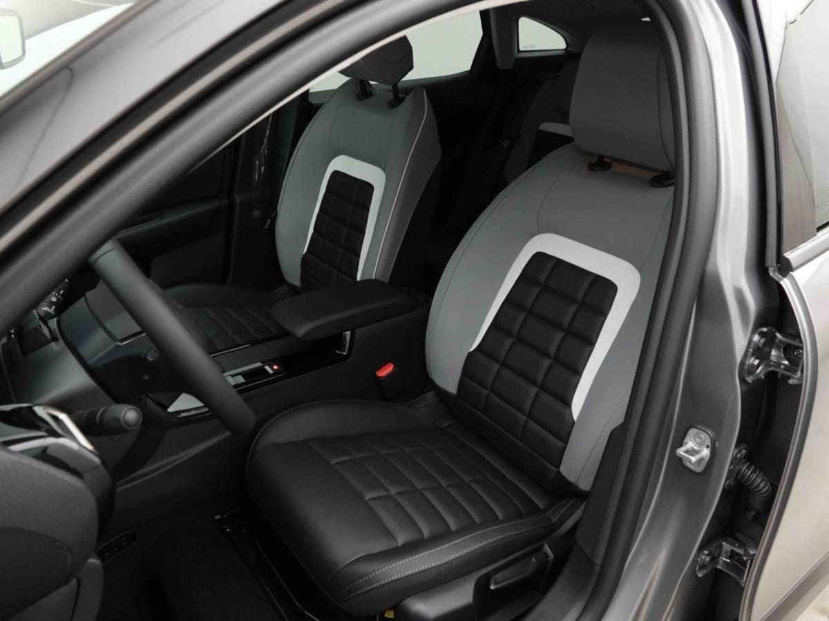 397938_p2 - CITROEN - C4 - 2026 - photo 5
