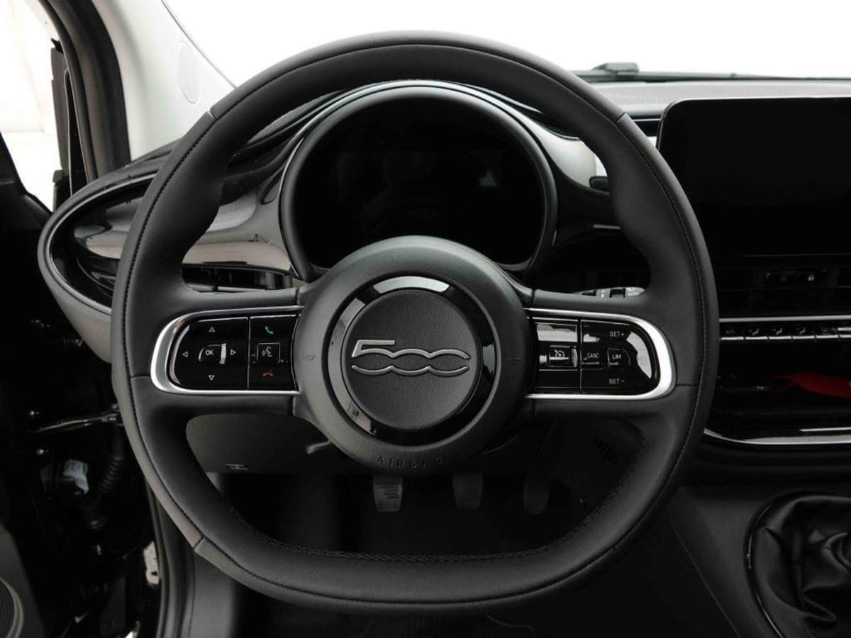 403291_p2 - FIAT - 500 - 2026 - photo 7