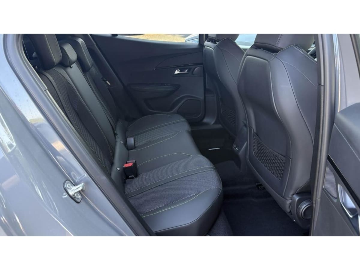 402746_p2 - PEUGEOT - 2008 - 2026 - photo 9
