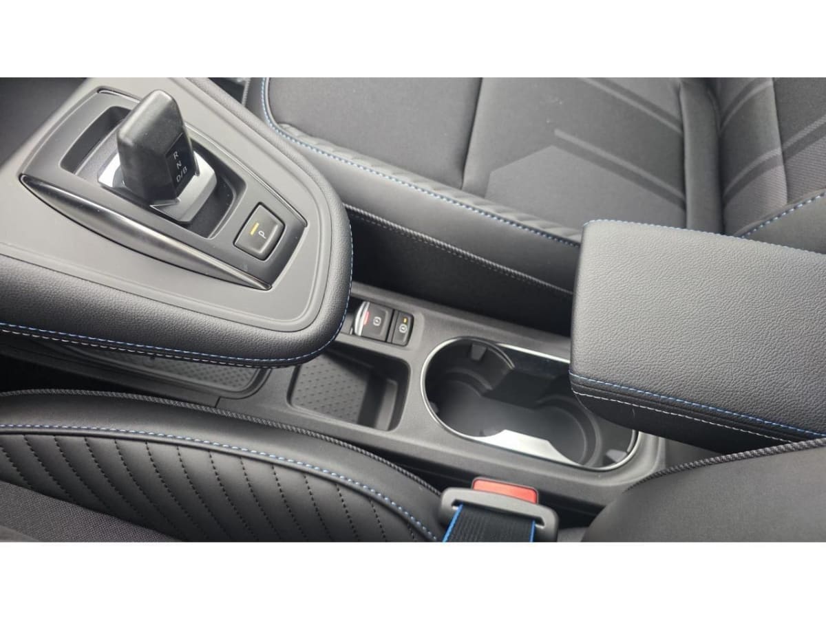 401326_p2 - RENAULT - CAPTUR - 2026 - photo 10