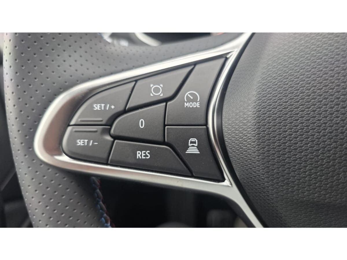 401326_p2 - RENAULT - CAPTUR - 2026 - photo 8