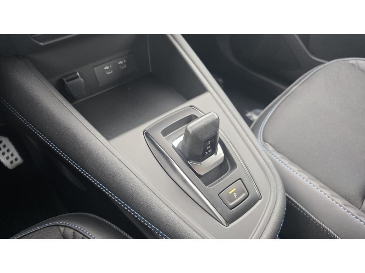 401326_p2 - RENAULT - CAPTUR - 2026 - photo 9