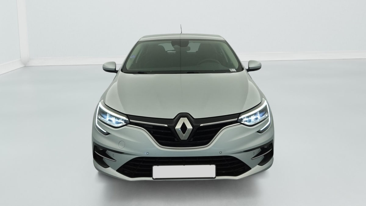393871_p2 - RENAULT - MEGANE - 2022 - photo 2