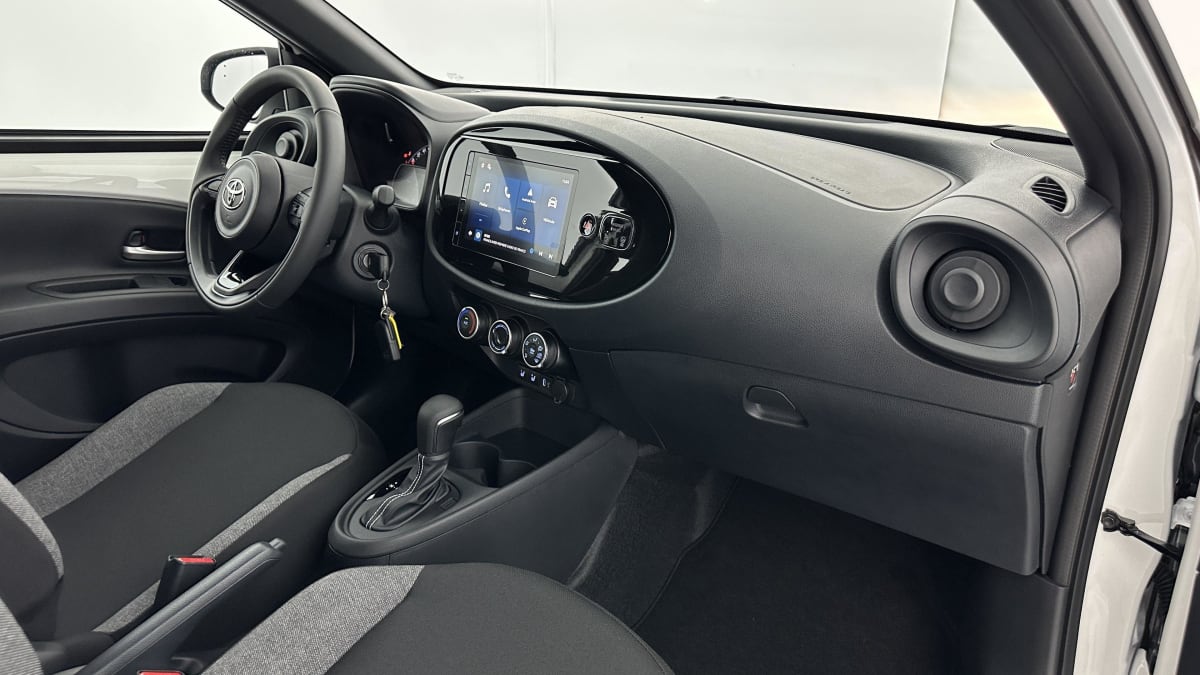 401667_p2 - TOYOTA - AYGO X - 2026 - photo 8