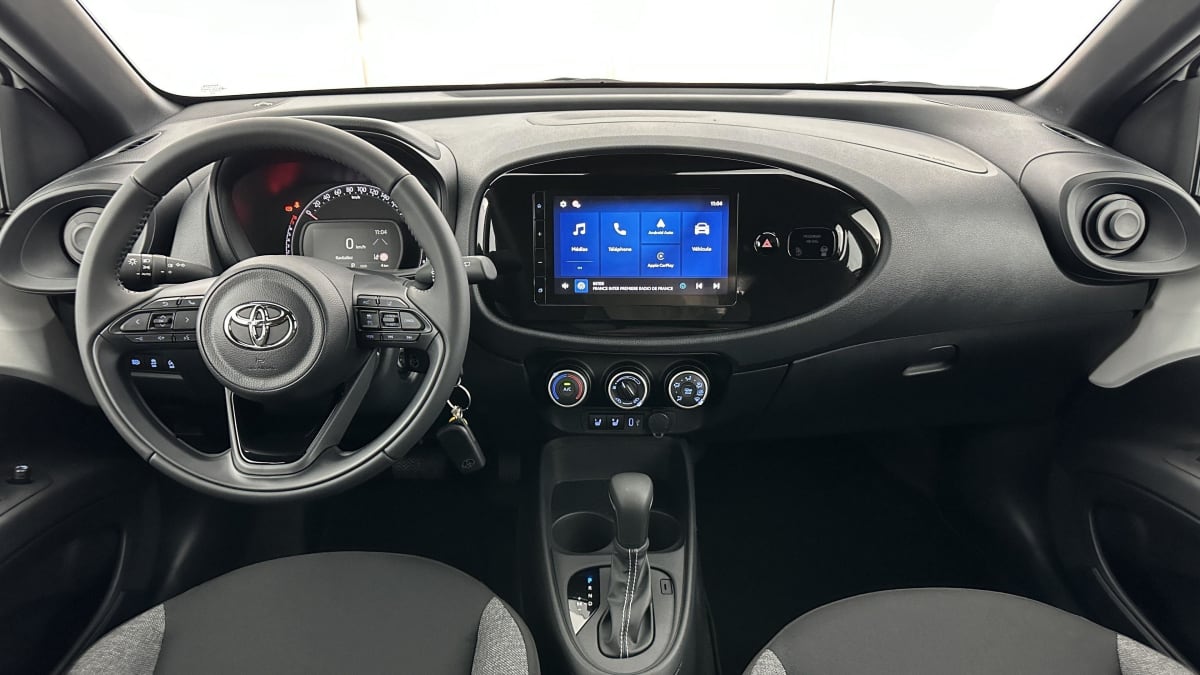 401667_p2 - TOYOTA - AYGO X - 2026 - photo 7