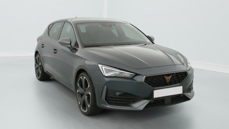 394078_p2 - CUPRA - LEON - 2023