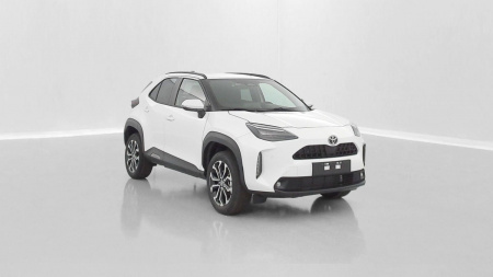 126034808_p2 - TOYOTA - YARIS CROSS - 2026